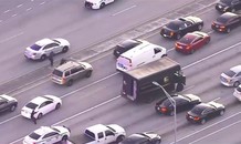 Kinh hoàng cảnh rượt đuổi kẻ cướp có vũ trang như trong phim hành động