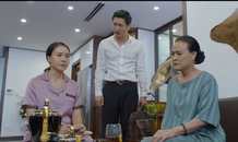 Clip Hồng Diễm 'chịu nhục' ngửa tay xin tiền chồng và bị dọa 'quẳng ra đường'