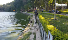 Cẩn trọng kè Hồ Gươm bằng bê tông đúc sẵn