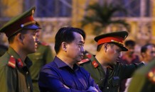 Tự bào chữa tại tòa, Vũ 'nhôm' tố cáo cán bộ điều tra vi phạm tố tụng