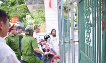 Cảnh sát kể chuyện hú còi xe chuyên dụng đưa thí sinh ngủ muộn đi thi