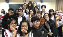 Nữ sinh Sài thành rap 'Việt Bắc' chia sẻ tiết học Văn trên lớp
