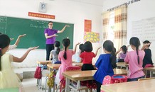 Tuổi 20 địu chữ, gùi nhạc lên non