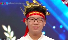 Nam sinh tự tạo đề ôn luyện Olympia 'ung dung' giành vòng nguyệt quế