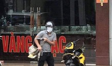 Nam thanh niên táo tợn nổ súng cướp tiệm vàng ở Quảng Ninh