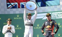 Lewis Hamilton thua đồng đội ở chặng mở màn F1 2019