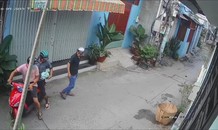 Nhóm cướp giật túi xách bên trong có giấy báo tử