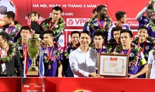 VIDEO: Giây phút CLB Hà Nội đăng quang Siêu Cúp 2018