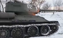Xe tăng T-34 huyền thoại vẫn gầm rú, vận hành tốt thời nay