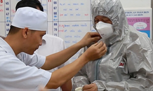 Cách điều trị người nhiễm virus corona