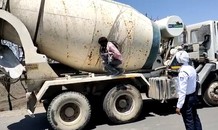 18 người trốn trong xe bồn để di chuyển lúc phong tỏa ở Ấn Độ