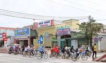 Chi hơn 2 tỷ đồng xử lý 'điểm đen' tai nạn trên Quốc lộ 1A chạy qua nhiều trường học