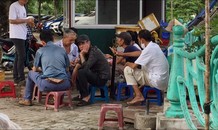 ‘Chợ người’ Hà Nội ế ẩm vì dịch COVID - 19