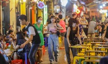 Hà Nội: Quán bar, quán vỉa hè dừng hoạt động lần 2 vì COVID-19