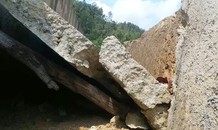 Dự án xử lý môi trường hàng chục tỷ tả tơi ‘mắc cạn’ giữa núi rừng
