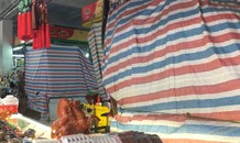Chợ Hàn thời Covid-19: Nhiều tiểu thương đóng quầy, than trời