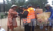 Biên phòng Quảng Trị vượt lũ cứu dân và đỡ đẻ sản phụ