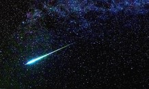 Điều gì sẽ xảy ra với Trái Đất nếu sao chổi 'tử thần' Halley lao thẳng vào Mặt Trăng?