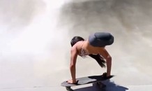 Nghị lực phi thường của cô gái không chân trượt ván