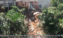 Hàng loạt căn nhà ở Đồng Nai bị sạt xuống thung lũng
