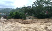 Lũ quét, Yên Bái ngập mênh mông nước