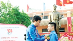 Trào dâng tự hào bên Bến Nhà Rồng Trào dâng tự hào bên Bến Nhà Rồng