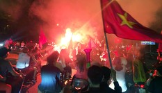 'Văn hóa cổ vũ bóng đá đang lệch lạc' 'Văn hóa cổ vũ bóng đá đang lệch lạc'