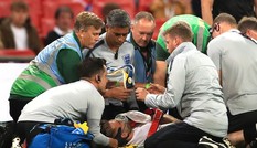 M.U bất ngờ loại bỏ ngôi sao Luke Shaw vào phút chót