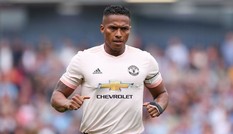 Lý do bất ngờ khiến Valencia vắng mặt trận Young Boys - M.U