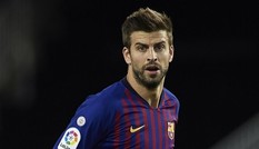 Pique sẽ bị Barcelona 'tống khứ' vì... mê kinh doanh?
