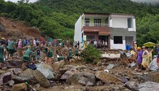 Vỡ hồ nước nhân tạo, 2 người chết, 1 người mất tích