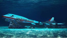 Máy bay Boeing 747 được nhấn chìm để xây công viên dưới nước