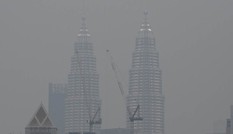 Kuala Lumpur ngập trong khói bụi