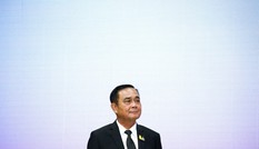 Thủ tướng Thái Lan cảnh báo nguy cơ đảo chính nội bộ