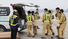 Vụ 39 người tử vong trên xe tải ở Anh: 23 thi hài, tro cốt còn lại về Việt Nam