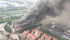 Cháy lớn tại dãy nhà liền kề Thiên đường Bảo Sơn