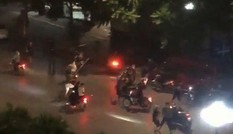 Công an điều tra vụ hỗn chiến kinh hoàng bằng hung khí trên đường phố Hà Nội