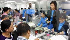 Vàng tăng, lãi suất khó giảm, tỷ giá dịu lại