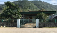 Phòng giáo dục lên tiếng vụ bé mầm non tử vong khi chạy ra cổng trường Phòng giáo dục lên tiếng vụ bé mầm non tử vong khi chạy ra cổng trường
