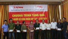 TNG Holdings Vietnam trao quà cho cựu TNXP Nghệ An