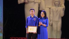 Nam sinh cứu người giữa lũ được tặng bằng khen của Bộ trưởng Bộ GD&ĐT