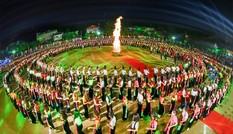 Yên Bái mở hội 5 nghìn người múa xòe Thái và đăng ký kỷ lục thế giới