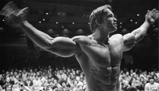 Tài tử cơ bắp Arnold Schwarzenegger và hành trình 35 năm làm Kẻ hủy diệt