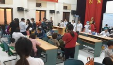 Hàng nghìn trẻ Bắc Ninh ồ ạt đi xét nghiệm sán: Bộ GD&ĐT lên tiếng Hàng nghìn trẻ Bắc Ninh ồ ạt đi xét nghiệm sán: Bộ GD&ĐT lên tiếng