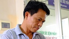 Ông bố hiến da để ghép cho con trai bị bỏng nặng