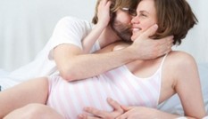Khám phá bí ẩn 'chuyện ấy' khi có bầu
