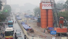 Cận cảnh các công trình thi công 'rùa' gây ô nhiễm bụi