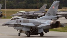 Ba Lan phái 4 tiêm kích F-16 tuần tra không phận Syria