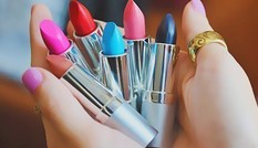 Mùa hè có nên bảo quản mỹ phẩm trong tủ lạnh?