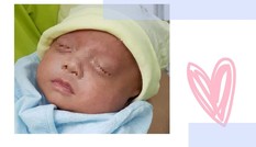 Cứu sống bé trai sinh ra chỉ nặng bằng bàn tay người lớn